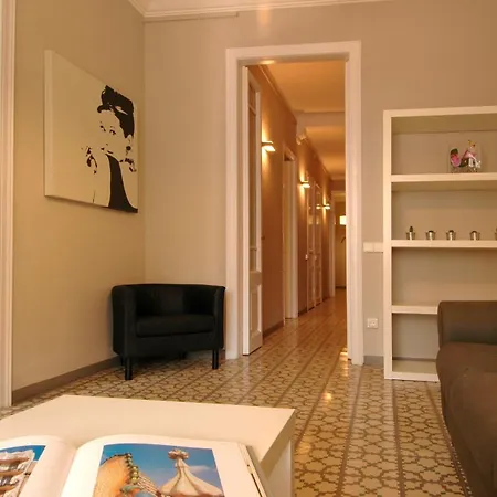 Barcelonaguest Appartement *